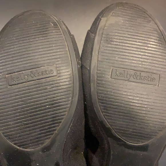 Kelly & Katie Black Jeweled Flats - Picture 7 of 8